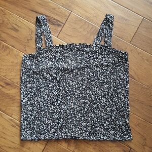American Eagle Black Ditsy Floral Cropped Tank with Scalloped Detailing Size XL